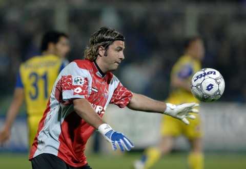 意大利杯2-1,博洛尼亚逆转帕尔马,进八强,21岁阿根廷新星一剑封喉