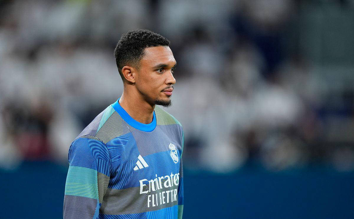 体坛：狼队想与徐彬签约4-5年，球员已搭乘航班前往英国