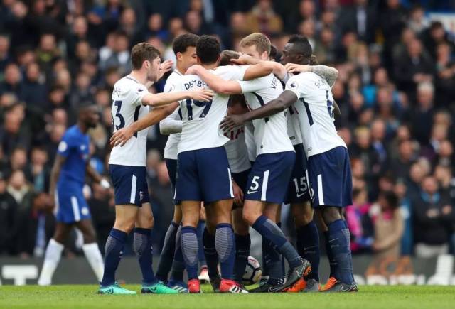 苏州队主帅李玮锋回应没收队员薯片：想走职业就要像职业看齐